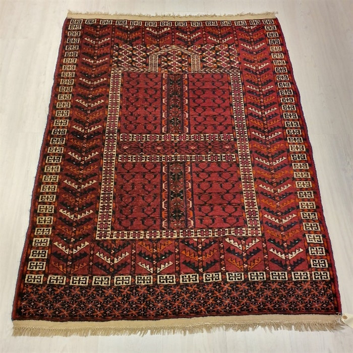 Turkmensk Yomut  103x140 cm
